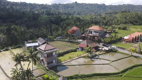 Sidemen Bed & Breakfast | Tirta Unda Sidemen