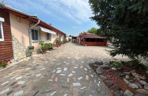 Tiszakeszi Apartment | Tiszavirág apartman