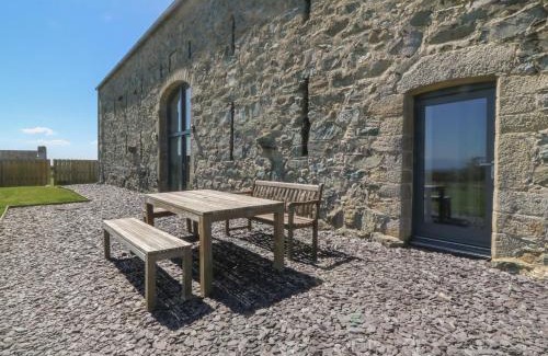 Llangefni House | Tithe Barn
