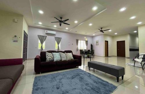 Central Seberang Perai House | Titihouse Spacious Semi-D for 10 pax near Iconcity Autocity