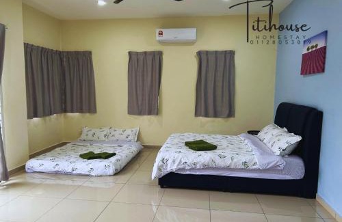Central Seberang Perai House | Titihouse Spacious Semi-D for 10 pax near Iconcity Autocity