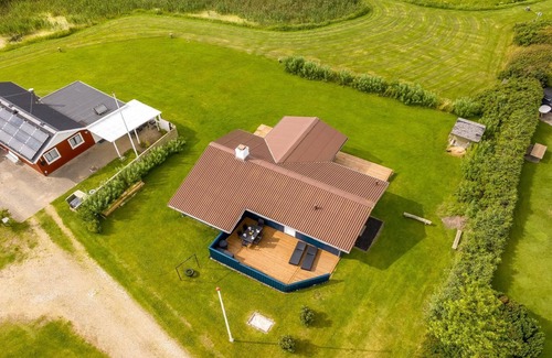 Vinderup House | "Titta" - 150m to the inlet by Interhome