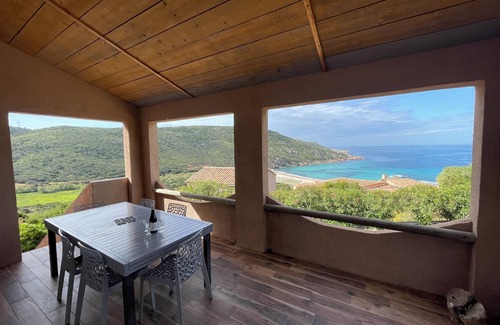 Tizzano House | Tizzano Villa with stunning sea views, just steps from the beach.
