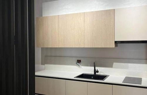 Vlore Apartment | tn5-minutes to the sea! Two-bedroom Apartment with Balcony
