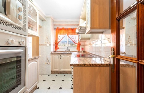 Algarrobo Apartment | To 50 mts beach blue flag, sea views, pools, tenis, internet, A.C. easy parking