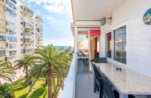 Algarrobo Apartment | To 50 mts beach blue flag, sea views, pools, tenis, internet, A.C. easy parking