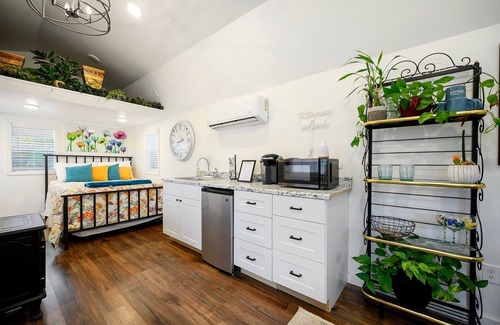 Broken Bow Cabin | To the Moon Cozy Studio for 2