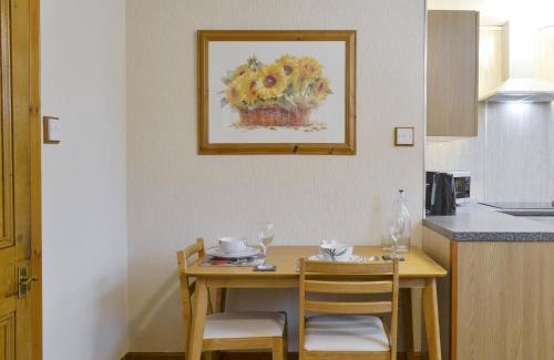 Central Aberdeen House | Toab - Uk5662