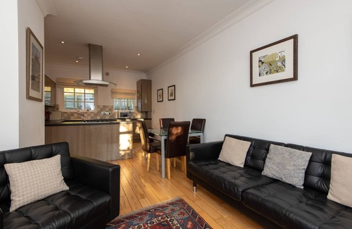 Durham Apartment | Toast Lettings | Apartment 4 The Grove minutes walk from Durham City