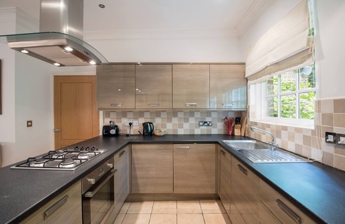 Durham Apartment | Toast Lettings | Apartment 4 The Grove minutes walk from Durham City