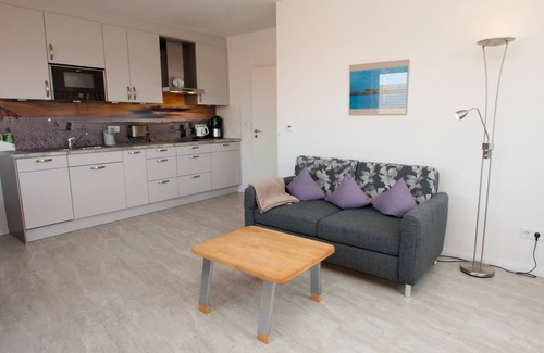 Wittmund Apartment | Today's and open: The cozy upstairs apartment, completed in March