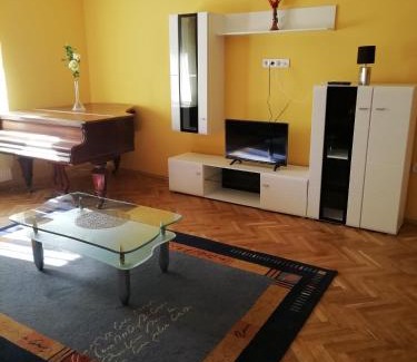 Diosgyor Villa | Tokaji Lux Apartman
