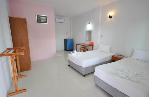 Lop Buri Hotel | Tokyo Hotel