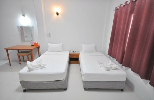 Lop Buri Hotel | Tokyo Hotel