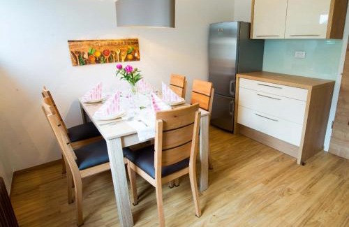 Zasip Apartment | Tolle Ferienwohnung In Zasip Mit Parkplatz