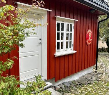Larvik Bed & Breakfast | Tollgaarden Gjestegaard