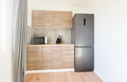 Heiligenhaus Apartment | Tolstov Apartments - Monteurwohnung - 3 Schlafzimmer - Esszimmer - Küche - Waschmaschine - 25 Min zur Messe DUS