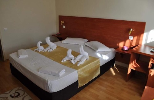 Neptun Hotel | Tomis Hotel Neptun