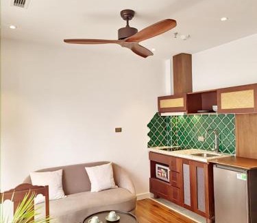 Đien Bien Apartment | TON THAT THIEP Tropical house Maya Dung