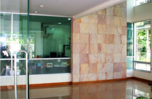 Chom Phon Apartment | Tongtip Place