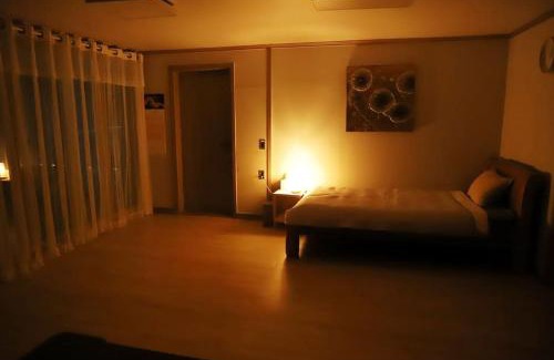 Mioji House | Tongyeong Hue Stay