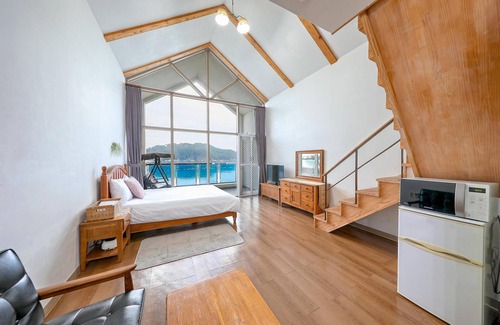 Tongyeong House | Tongyeong Maremio Oceanview Pension