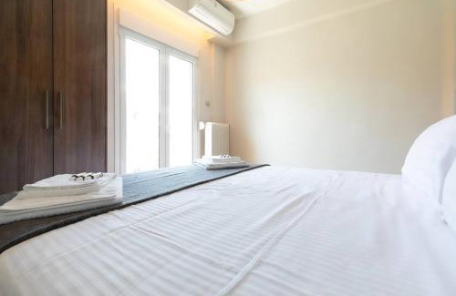 Thissio Apartment | TONI'S 2BD Home for Superman and Superwoman.