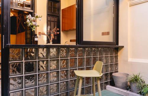 Downtown Shanghai Hotel | Tonight Aparthotel West Nanjing Road Shanghai Maoming Building