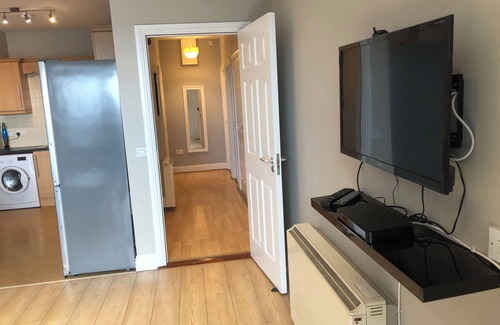 Galway City Centre Apartment | Tonn Na Mara - Galway Lakeside Apartments