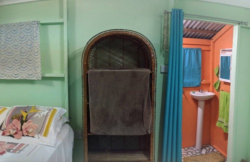Soufriere Quarter Bed & Breakfast | Tony & Aldona's Retreat
