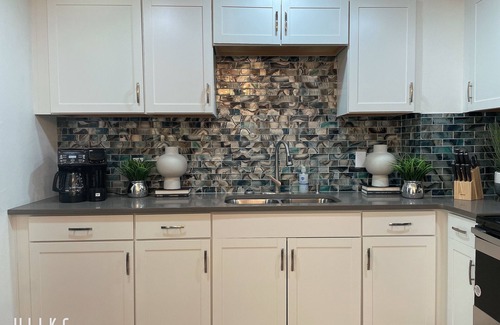 Amarillo House | ⭐️Tony’s Modern Hideaway 3BD/2BA⭐️ Near I-40