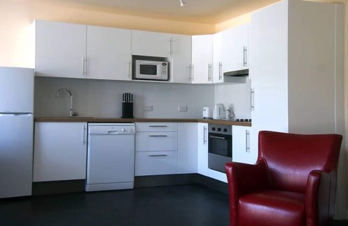 South Hobart Apartment | Toogooloowa to Davey 3