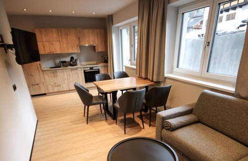 Auffach Apartment | Top 2 als Zimmer mit Frühstück - Luisalle