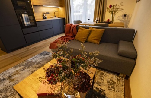 Woerth Apartment | Top 3 - Riverside Rauris