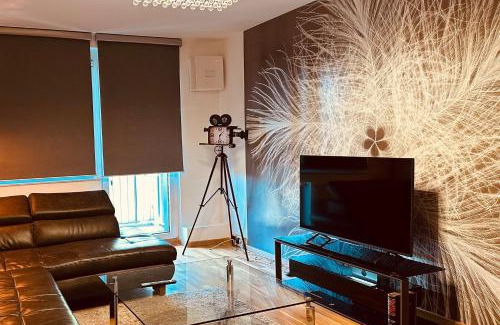 Biederitz Apartment | Top - Ambiente, mit Parkettboden und eigenem Balkon