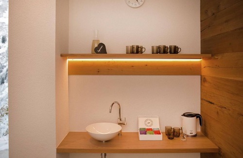Damuels Apartment | Top B - Apartments Berg 170