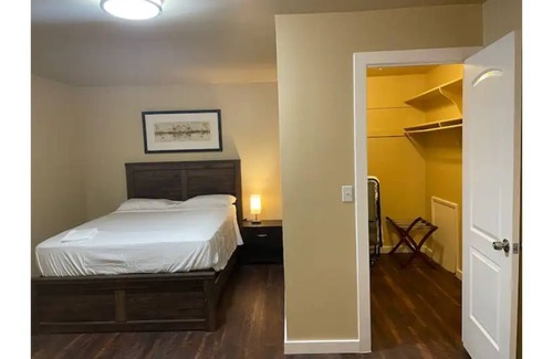 Millcreek House | Top Choice, Queen Beds, Fast Wi-fi, FREE Parking