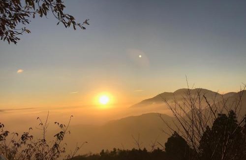 Ren'ai House | Top Cloud Villa