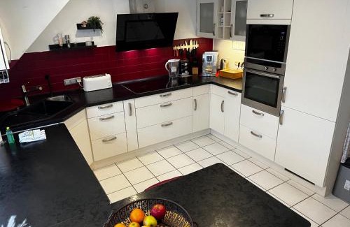 Hagenburg Apartment | Top Ferienwohnung „Am Schloß“ für 4-6 Gäste
