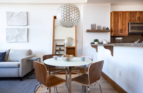 Truckee Condo | Top Floor Condo in Northstar Village