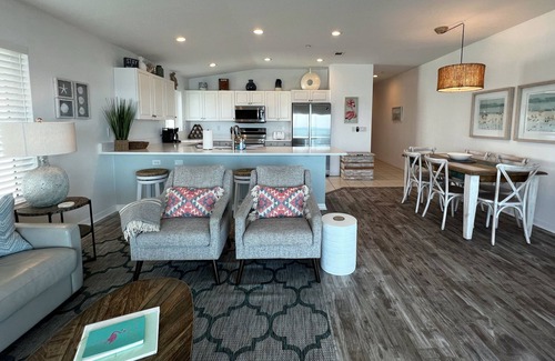 Indian Rocks Beach Condo | Top Floor, End Unit Views of Indian Rocks & Walkable to the Best Eats of IRB!