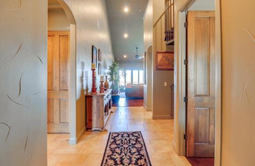 Lakeway Apartment | Top-Floor Lake-View Condo with Boat Dock Access