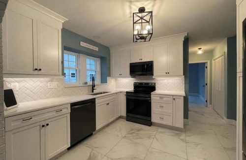 Solomons Apartment | Top floor of a home in the heart of Solomons, MD