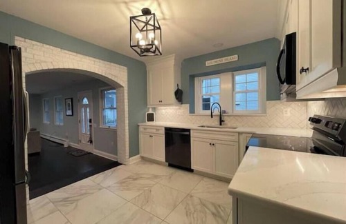 Solomons Apartment | Top floor of a home in the heart of Solomons, MD