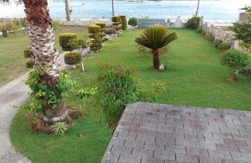 Preveza Apartment | Top floor on villa, 3' from center, by the sea! Host is Efi Kwsta
