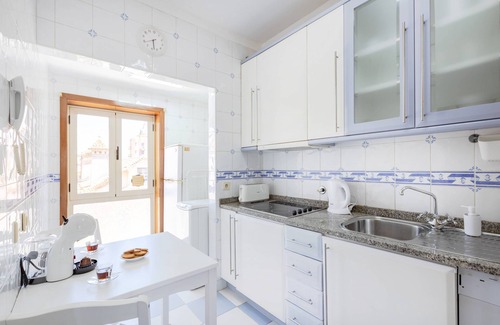 Espinho Apartment | Top Floor Retreat in Espinho