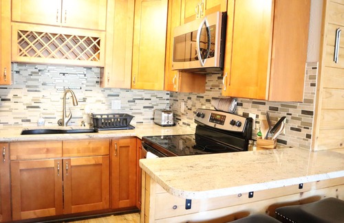 Steamboat Springs Condo | Top floor two level 2 bedroom, Mountain View!