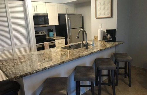 Tavernier Condo | Top Floor unit with a ocean view! PRIVATELY OWNED