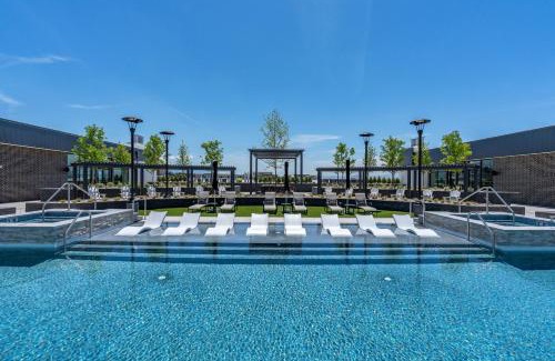 Downtown Salt Lake City Apartment | Top floor - VIEWS and Best Amenities