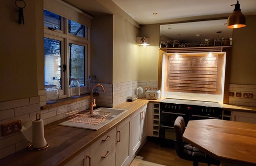 Wharncliffe Cottage | Top Hill Farm Cottage
